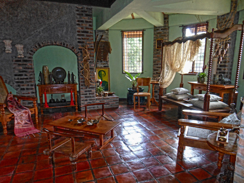 Ugu Bigyan Pottery Image 3